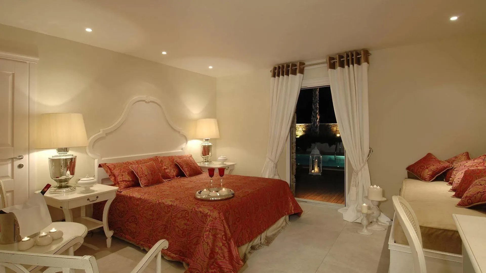La Residence Mykonos كالافاتيس 5*,  اليونان
