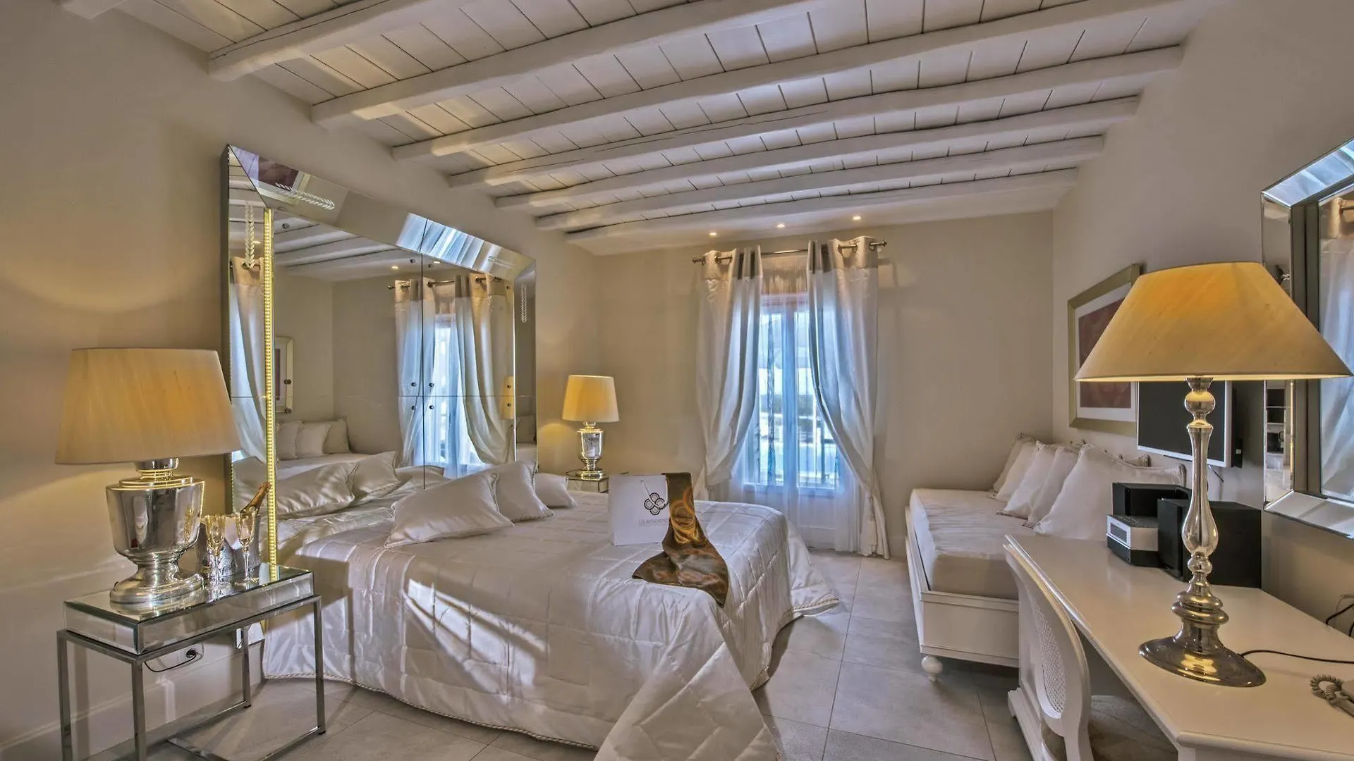 La Residence Mykonos كالافاتيس 5*,